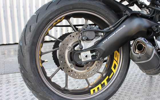 Gebrauchtmotorrad Yamaha MT-09 - Bild 12