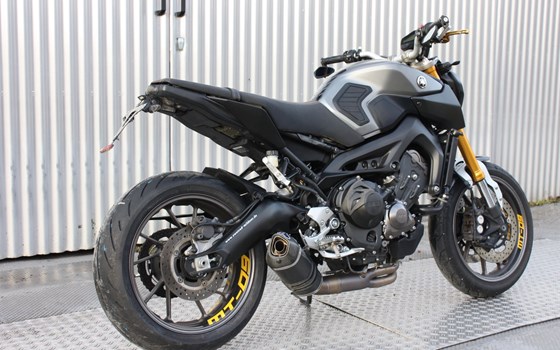 Gebrauchtmotorrad Yamaha MT-09 - Bild 3