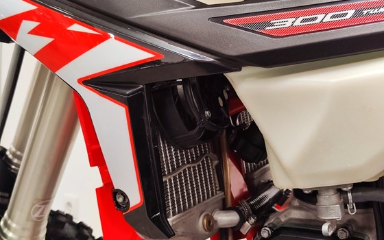 Gebrauchtmotorrad Beta RR 300 2T - Bild 6