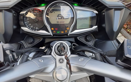 Gebrauchtmotorrad Yamaha FJR1300AE - Bild 13
