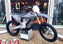 Neumotorrad Stark Future Varg MX