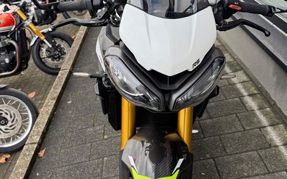 Gebrauchtmotorrad Triumph Street Triple 765 Moto2 Edition - Bild 2
