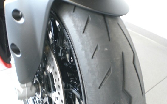 Gebrauchtmotorrad Ducati Panigale V2 S - Bild 6