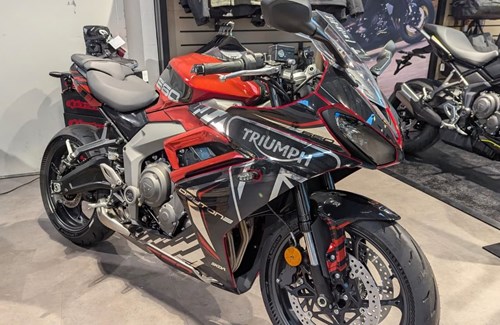 Neumotorrad Triumph Daytona 660