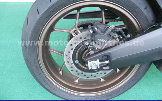 Neufahrzeug Honda CB650R E-Clutch - Bild 10