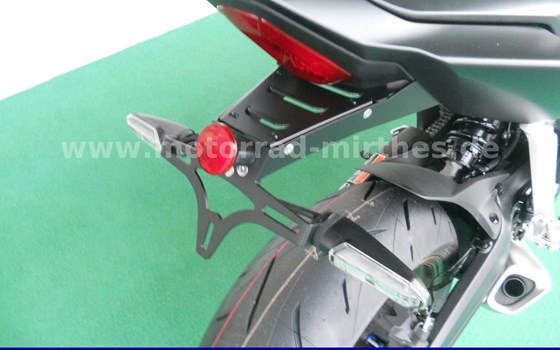 Neufahrzeug Honda CB650R E-Clutch - Bild 11