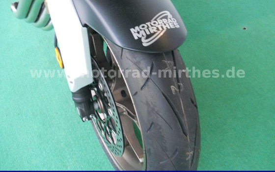 Neufahrzeug Honda CB650R E-Clutch - Bild 4