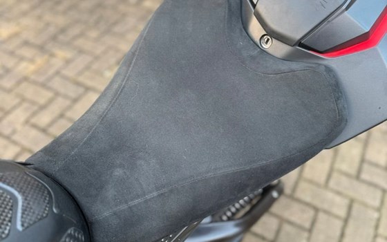 Gebrauchtmotorrad Honda CBR1000RR Fireblade - Bild 19