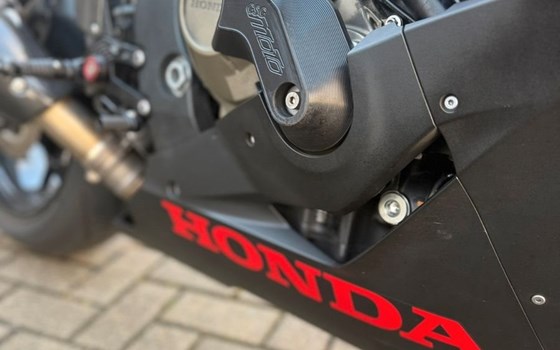 Gebrauchtmotorrad Honda CBR1000RR Fireblade - Bild 7