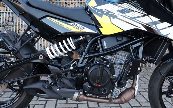 Gebrauchtmotorrad KTM 125 Duke - Bild 13