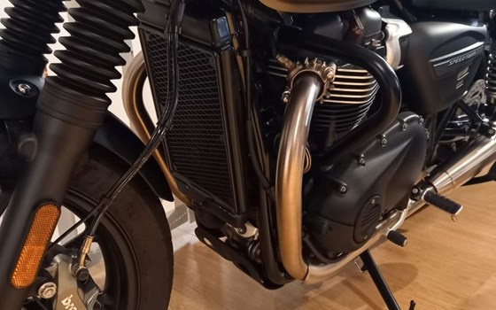 Gebrauchtmotorrad Triumph Speed Twin 900 - Bild 5