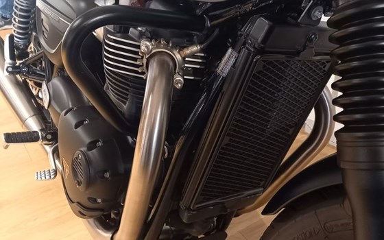 Gebrauchtmotorrad Triumph Speed Twin 900 - Bild 6