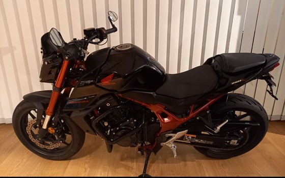 Gebrauchtmotorrad Honda CB750 Hornet - Bild 3