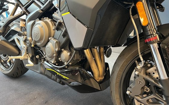 Gebrauchtmotorrad Triumph Tiger Sport 800 - Bild 18