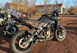 Neumotorrad Husqvarna Svartpilen 401