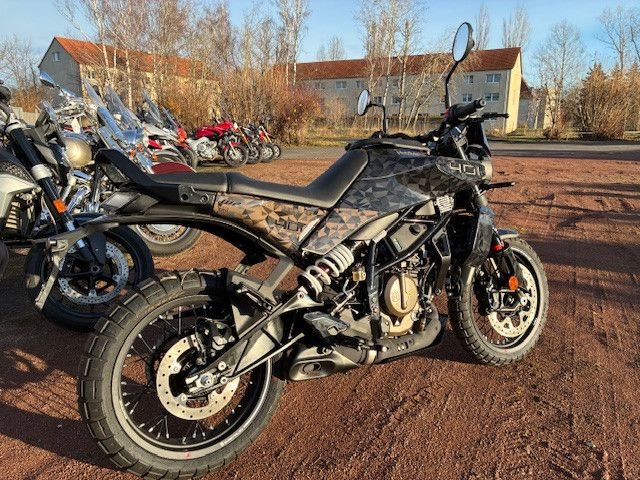 Husqvarna Svartpilen 401