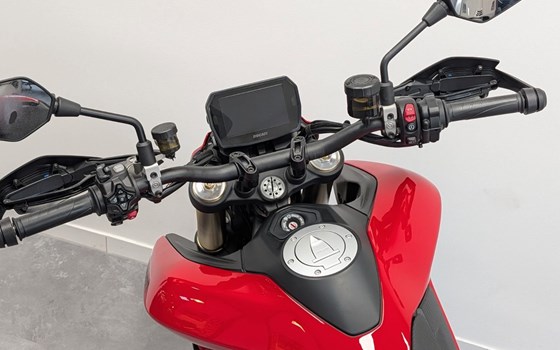 Neufahrzeug Ducati Hypermotard V2 - Bild 5
