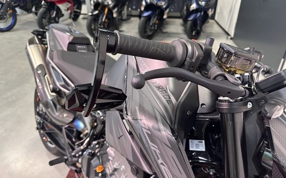 Gebrauchtmotorrad KTM 790 Duke - Bild 11