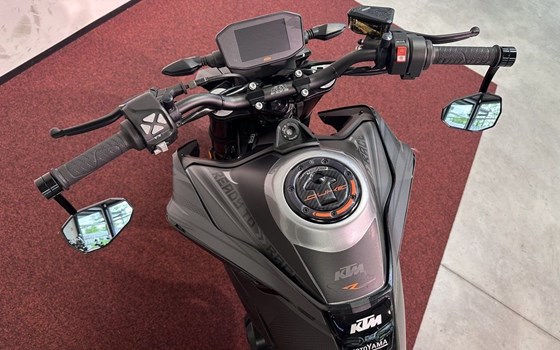 Gebrauchtmotorrad KTM 790 Duke - Bild 12