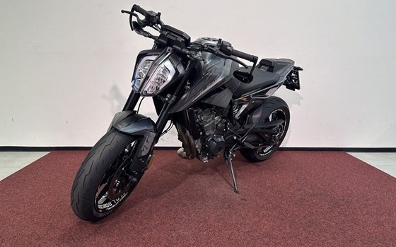 Gebrauchtmotorrad KTM 790 Duke - Bild 4