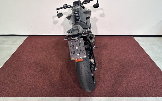 Gebrauchtmotorrad KTM 790 Duke - Bild 7