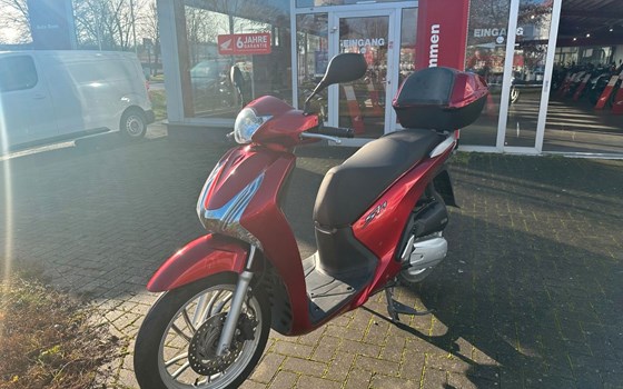 Gebrauchtmotorrad Honda SH150i - Bild 7