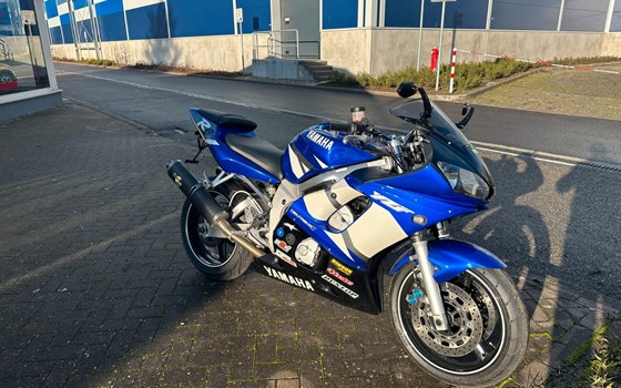 Gebrauchtmotorrad Yamaha YZF-R6 - Bild 1