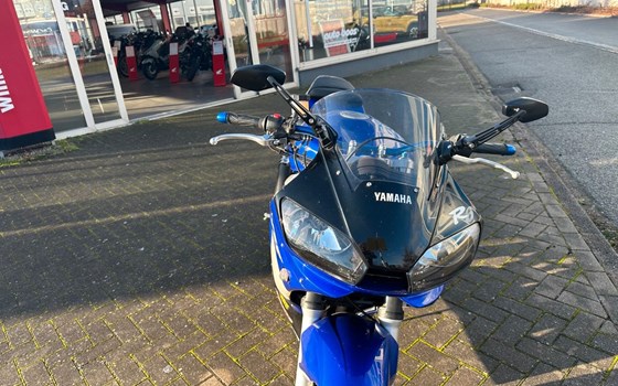 Gebrauchtmotorrad Yamaha YZF-R6 - Bild 3