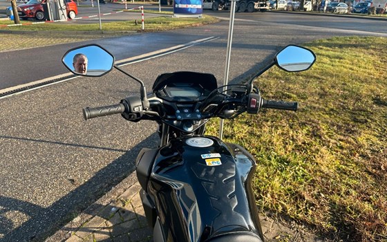 Gebrauchtmotorrad Honda CB125F - Bild 6