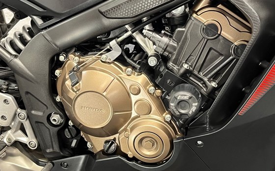 Gebrauchtmotorrad Honda CBR 650F - Bild 14