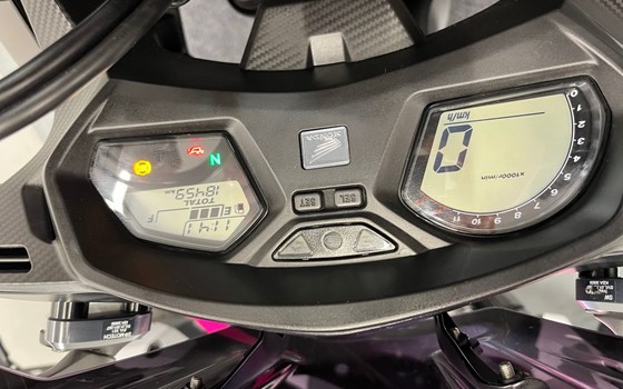 Gebrauchtmotorrad Honda CBR 650F - Bild 7