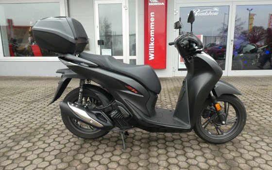 Gebrauchtmotorrad Honda SH125i - Bild 1