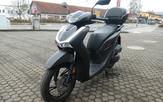 Gebrauchtmotorrad Honda SH125i - Bild 4