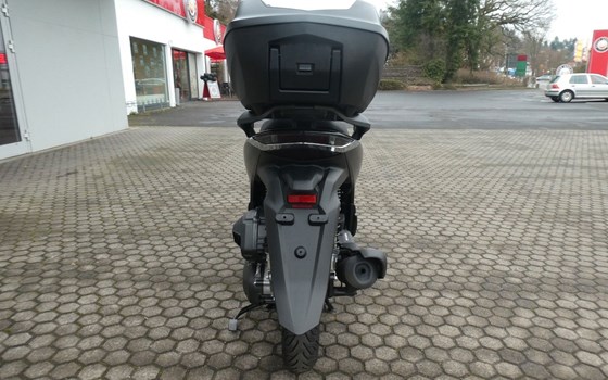 Gebrauchtmotorrad Honda SH125i - Bild 7