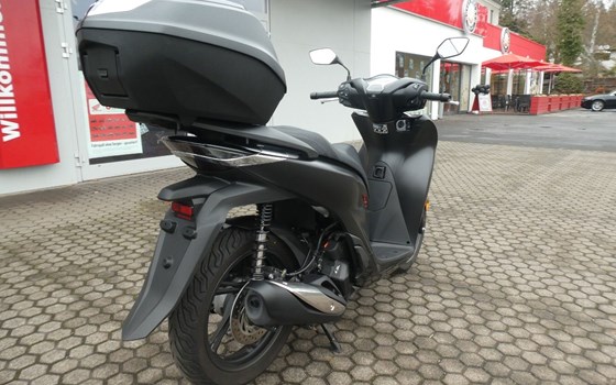 Gebrauchtmotorrad Honda SH125i - Bild 8
