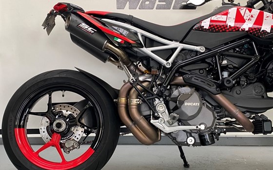 Gebrauchtmotorrad Ducati Hypermotard 950 RVE - Bild 2