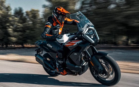 Neufahrzeug KTM 1390 Super Adventure S EVO - Bild 11