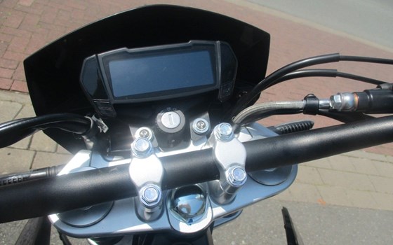 Neufahrzeug Aprilia RX 125 - Bild 10