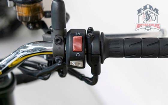 Gebrauchtmotorrad Kawasaki Z900 RS - Bild 10