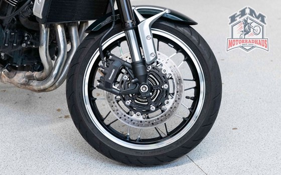 Gebrauchtmotorrad Kawasaki Z900 RS - Bild 11