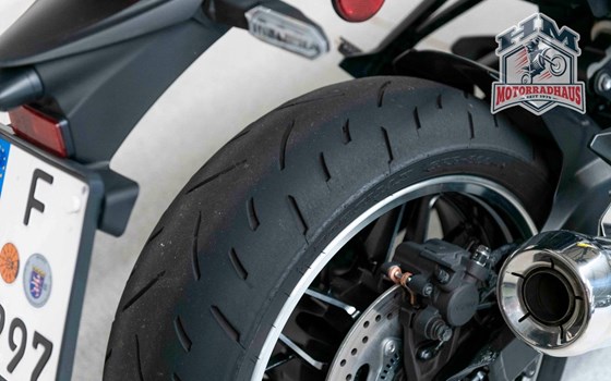 Gebrauchtmotorrad Kawasaki Z900 RS - Bild 13