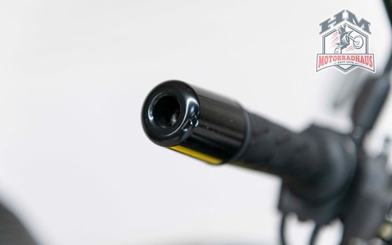 Gebrauchtmotorrad Kawasaki Z900 RS - Bild 9