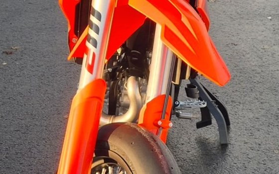 Neufahrzeug KTM 450 SMR - Bild 3
