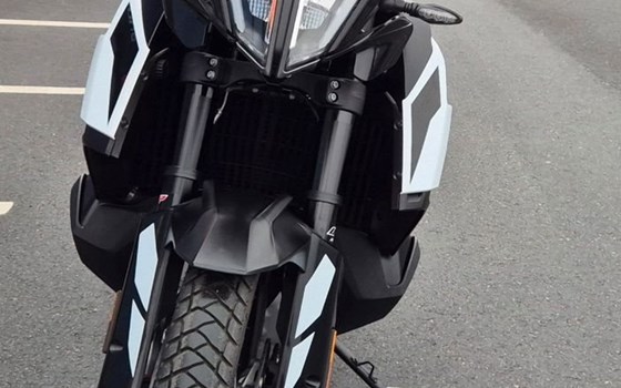 Gebrauchtmotorrad KTM 790 Adventure - Bild 3