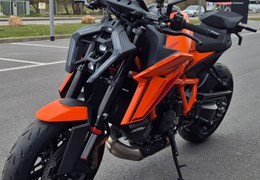 Neumotorrad KTM 1390 Super Duke R