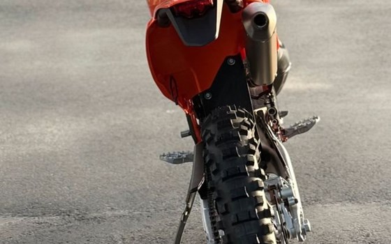 Neufahrzeug KTM 250 EXC SIX DAYS - Bild 4