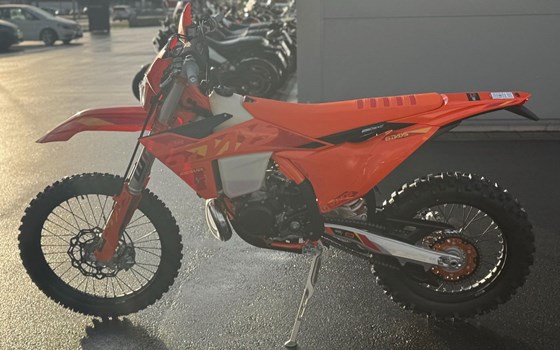 Neufahrzeug KTM 250 EXC SIX DAYS - Bild 5