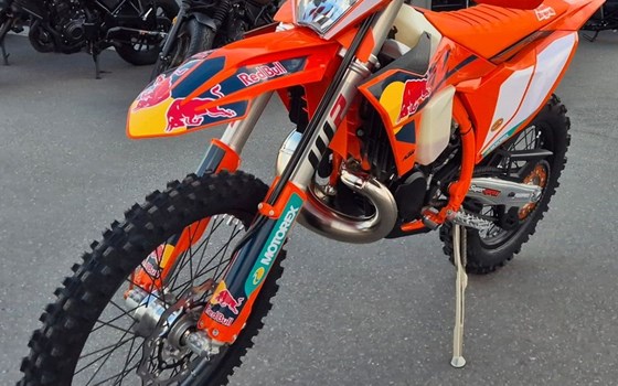 Neufahrzeug KTM 250 EXC CHAMPION EDITION - Bild 2