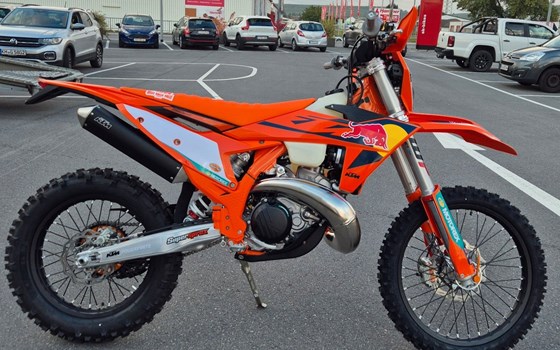 Neufahrzeug KTM 250 EXC CHAMPION EDITION - Bild 4