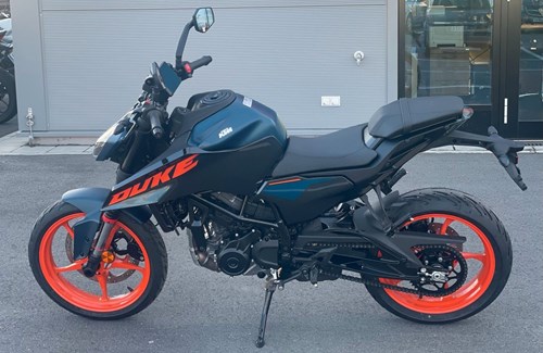 Neumotorrad KTM 125 Duke